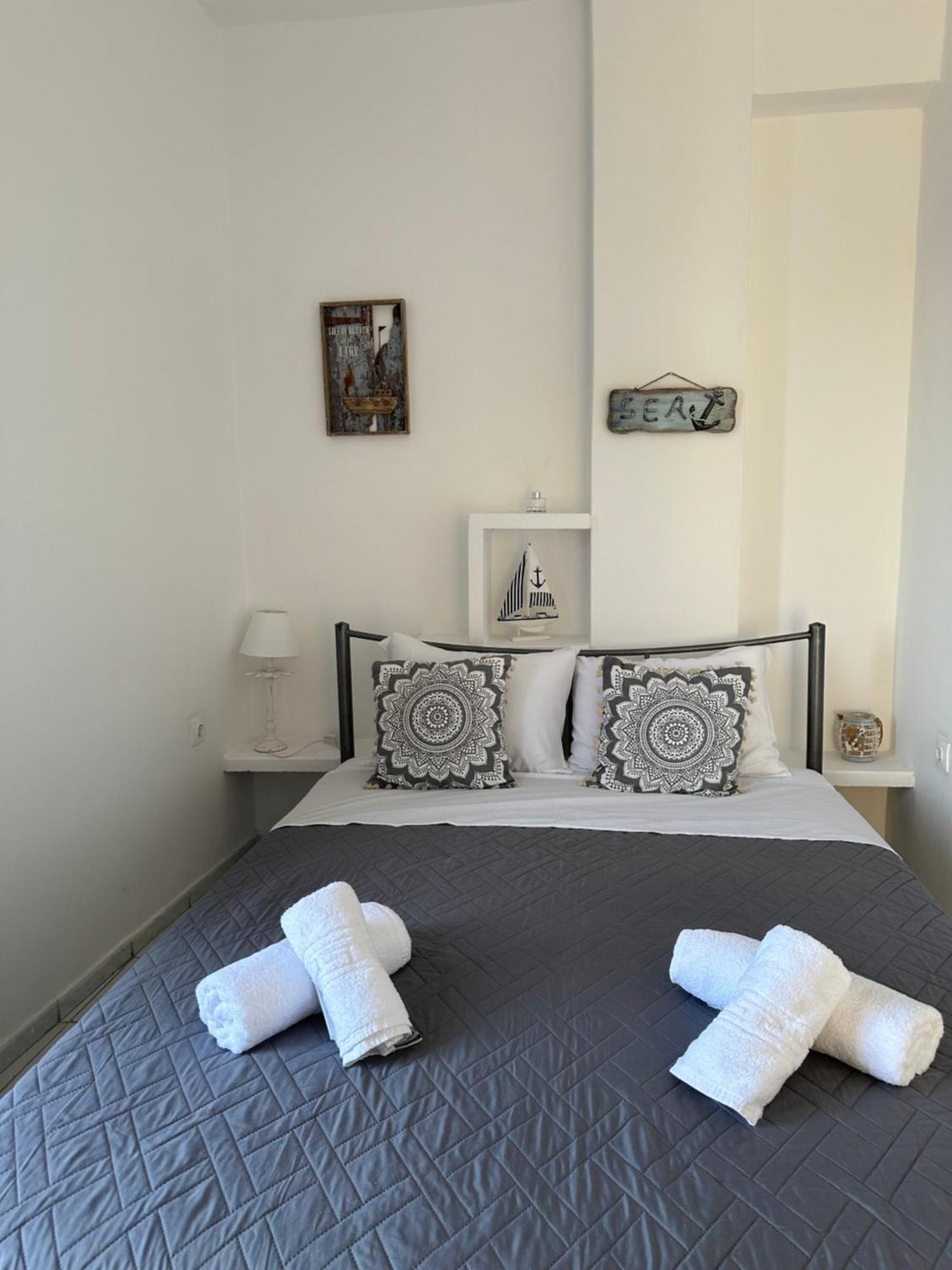 Nicole Rooms Santorini Vóthon Zewnętrze zdjęcie