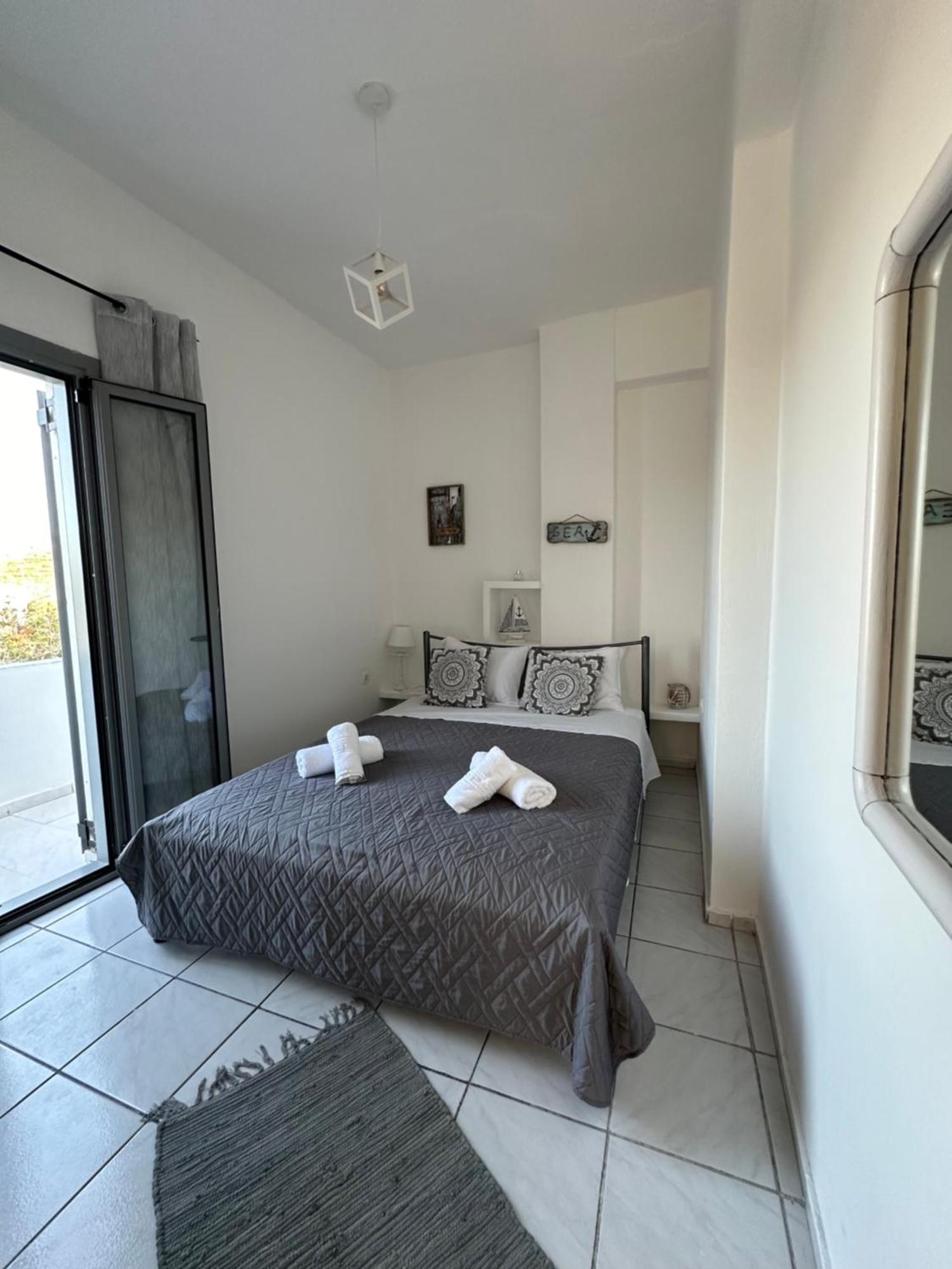Nicole Rooms Santorini Vóthon Zewnętrze zdjęcie